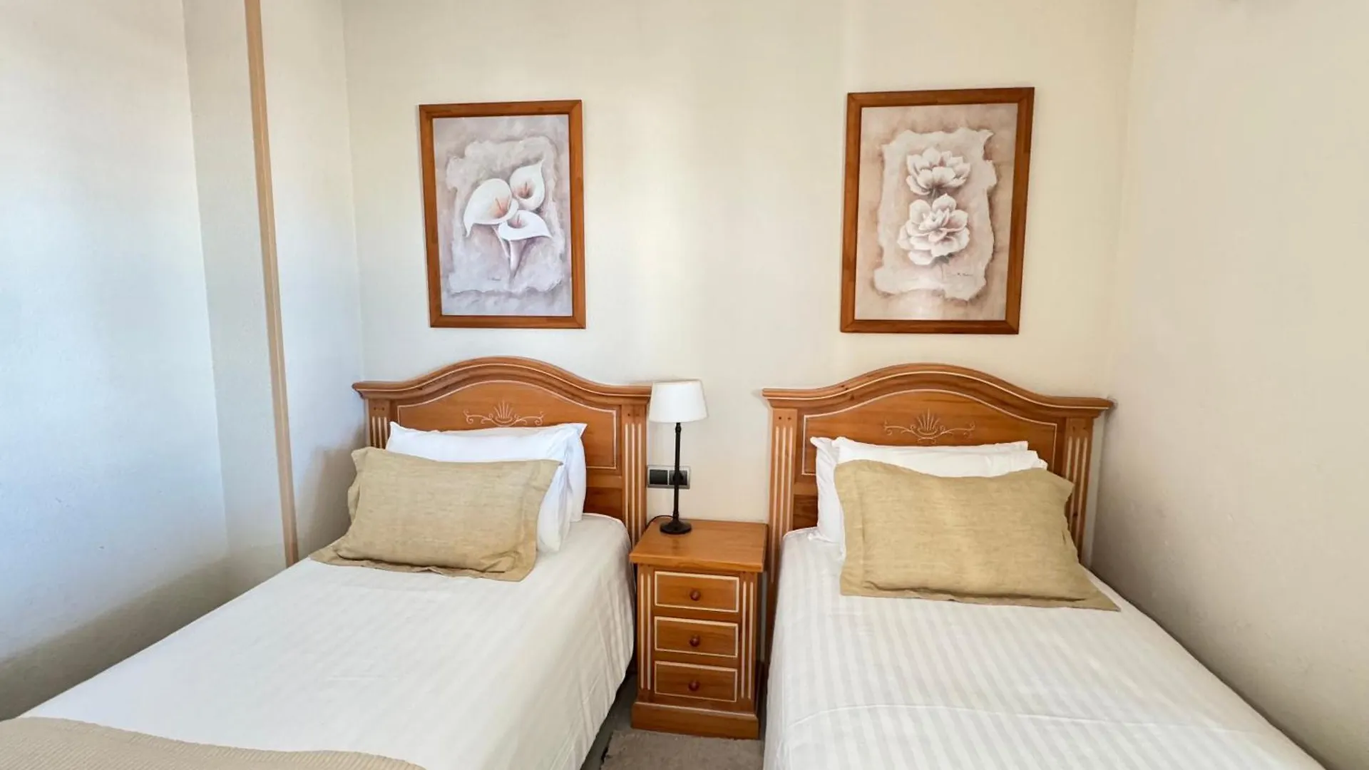 Macdonald Dona Lola Resort La Cala De Mijas 0*,